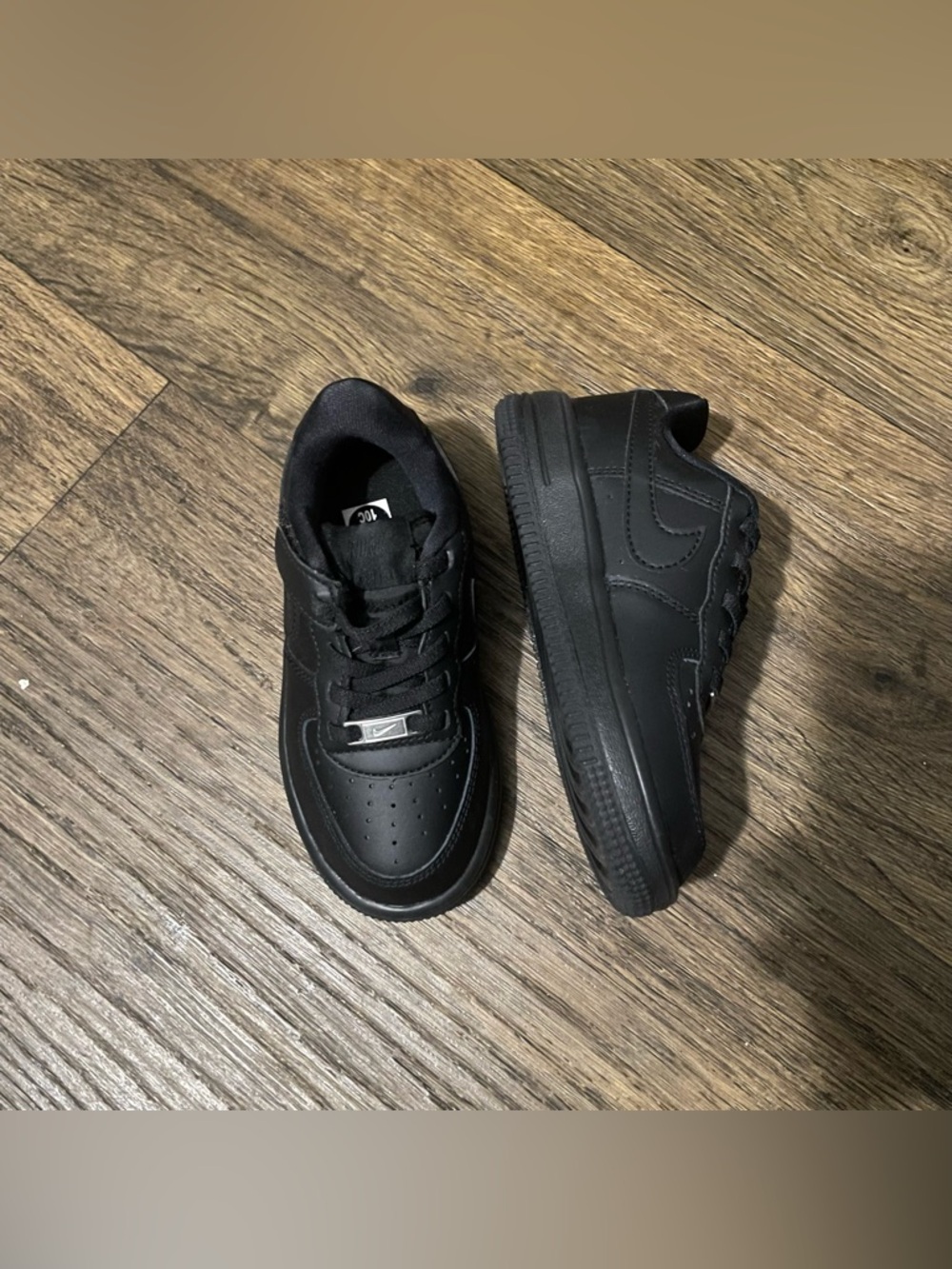 Nike Air Force 1 Black Kids Athletic Sneakers - Classic Low-Top Size 10C